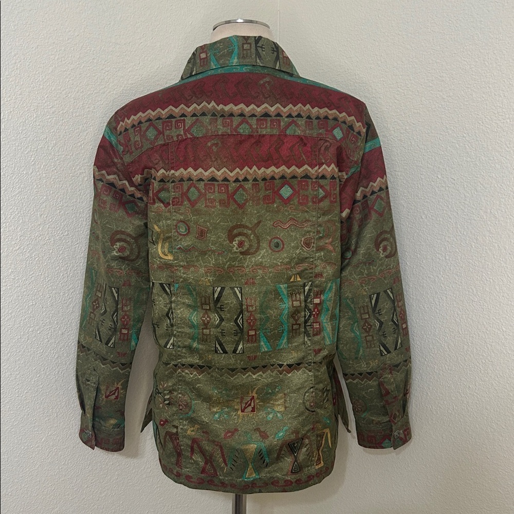 Chicos Southwestern Vibe Geometric Patterned Jacket Shirt 1 like 8 Medium - Picture 2 of 3